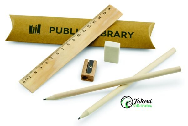 Kit Escolar Personalizado