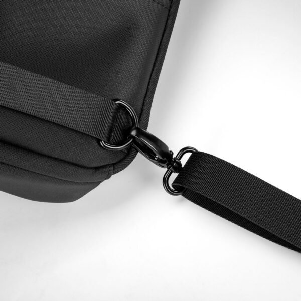 Mochila Transversal Personalizada - Image 4